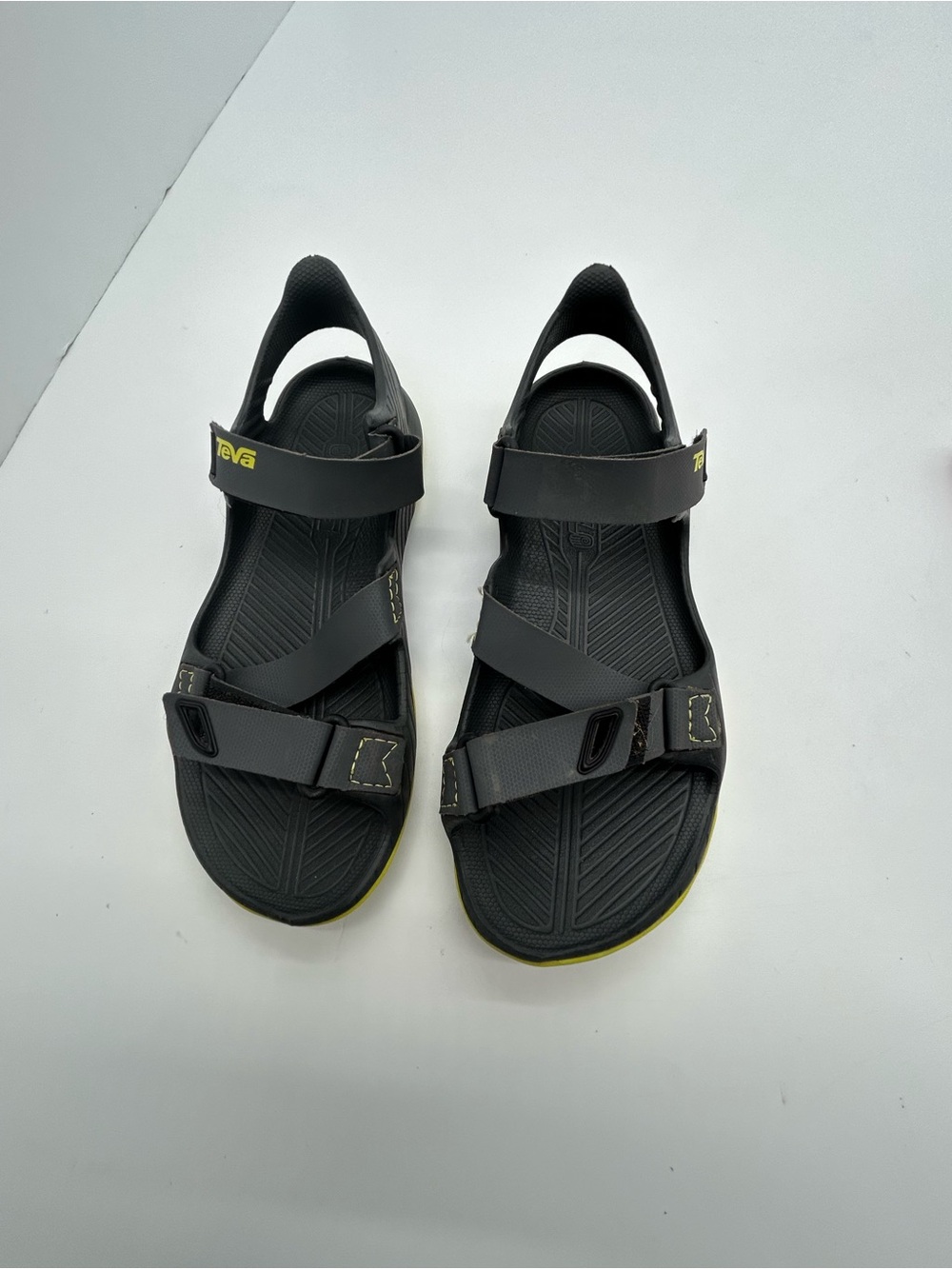 Teva Barracuda Water Sport Sandals size 5
